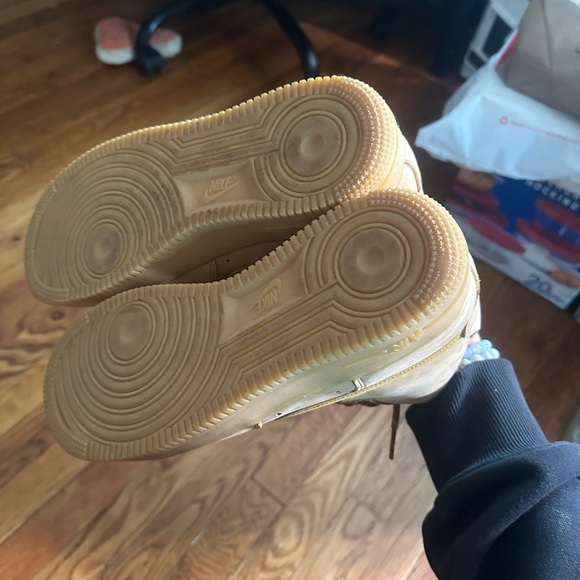 Nike High Tops Men's 7 - Picture 2 of 4